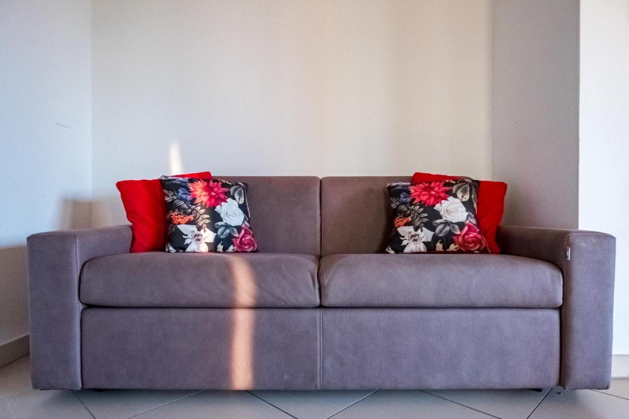 Residenza Oleandro Lejlighed Desenzano del Garda Eksteriør billede